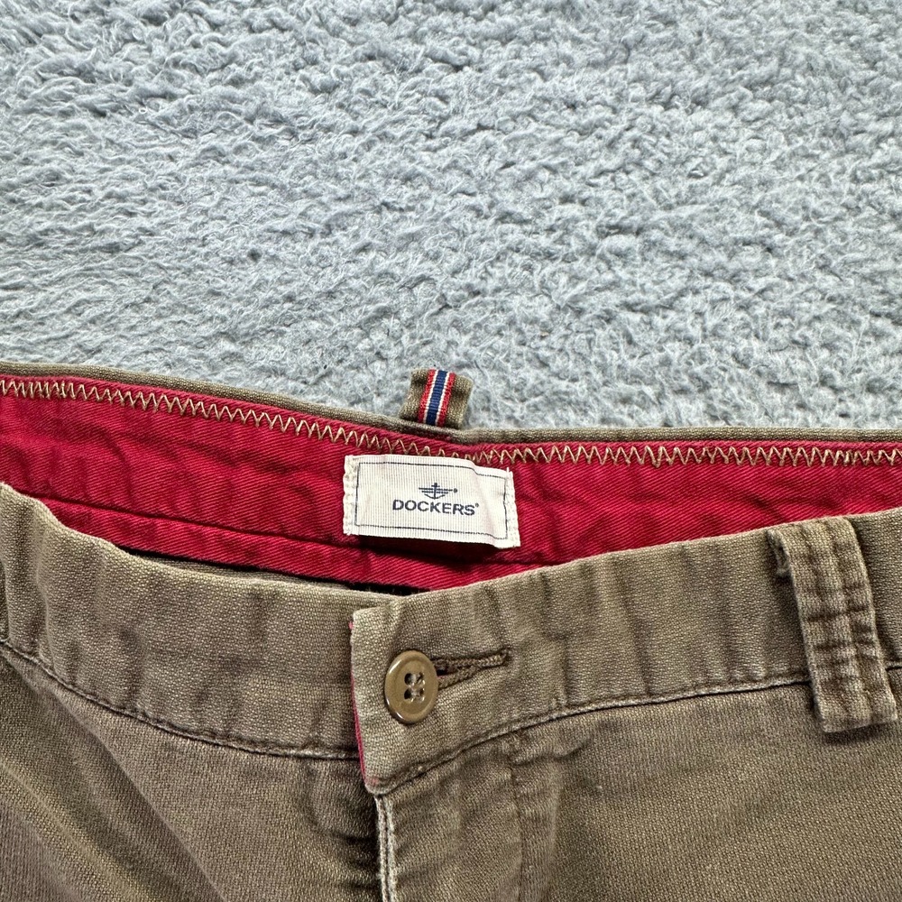 Dockers Pant Mens 36x34 Brown Cotton Khakis Straight Relaxed Utility Workwear - Picture 4 of 11